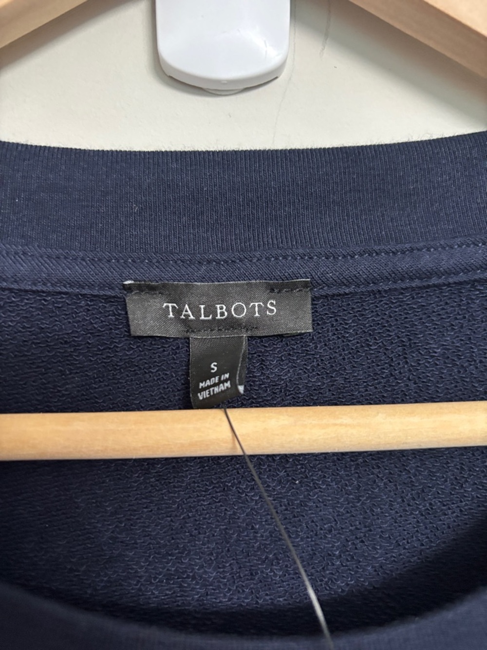 Talbots Navy Crewneck Sweater with Striped Heart Applique S Small NWT Americana - Picture 2 of 6